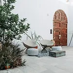 Frühstückspension Corte Largo Lauro Dimore & 4*