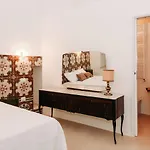 فندق مبيت وإفطار Corte Largo Lauro Dimore & 4*