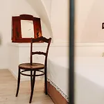 Corte Largo Lauro Dimore & B&B Gemini (Apulia)
