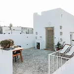 Corte Largo Lauro Dimore & Gemini (Apulia)
