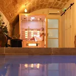 Corte Largo Lauro Dimore & B&B Gemini (Apulia)