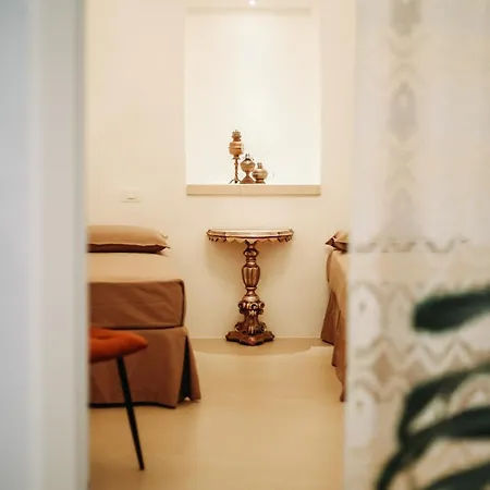 Corte Largo Lauro Dimore & 4* Gemini (Apulia)