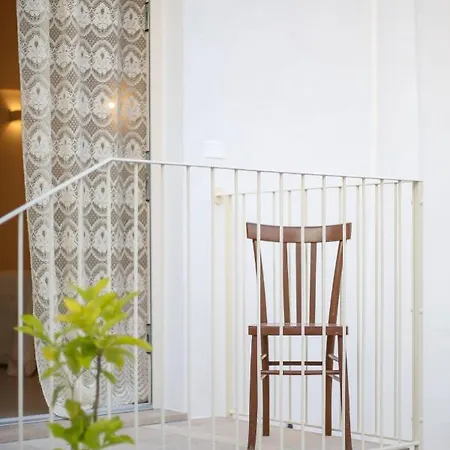 Corte Largo Lauro Dimore & فندق مبيت وإفطار 4*