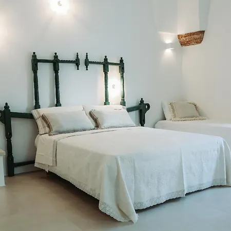 Corte Largo Lauro Dimore & Gemini (Apulia)