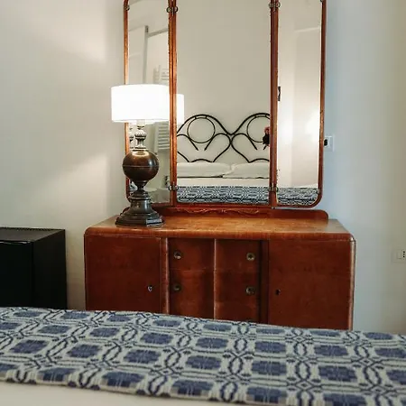 Corte Largo Lauro Dimore & Gemini (Apulia)