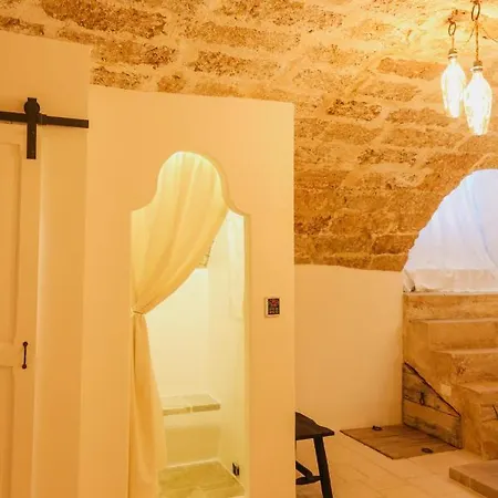 Corte Largo Lauro Dimore & Gemini (Apulia)