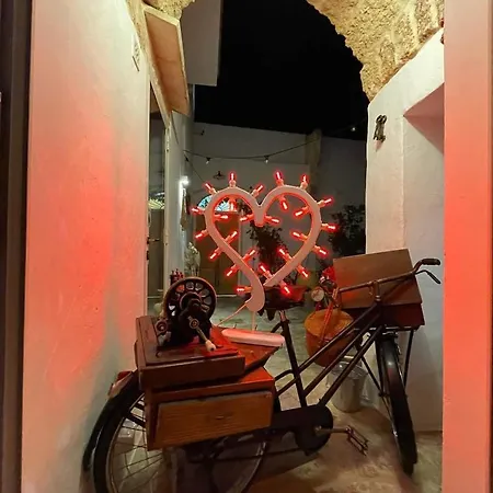 Corte Largo Lauro Dimore & Gemini (Apulia)