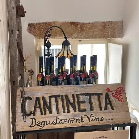 Corte Largo Lauro Dimore & 4* Gemini (Apulia)