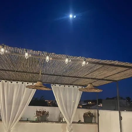 Bed & Breakfast Corte Largo Lauro Dimore & Gemini (Apulia)