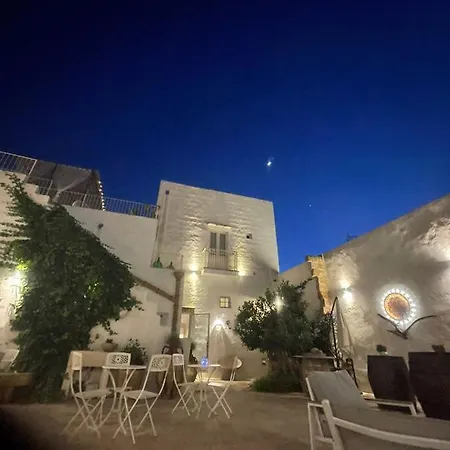Corte Largo Lauro Dimore & Bed & Breakfast *