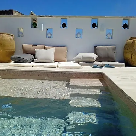 B&B Corte Largo Lauro Dimore & Gemini (Apulia)