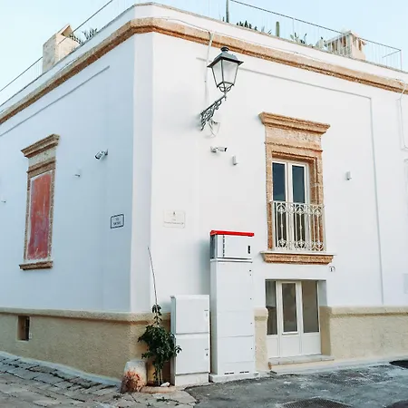 Corte Largo Lauro Dimore & Gemini (Apulia)