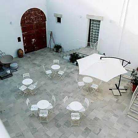Corte Largo Lauro Dimore & فندق مبيت وإفطار 4*