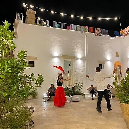 Corte Largo Lauro Dimore & فندق مبيت وإفطار 4*